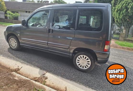Utilitarios - Citroen berlingo 2013 Diesel 167000Km - En Venta