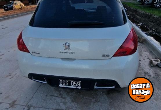 Autos - Peugeot 308 allure 2014 Nafta 126000Km - En Venta