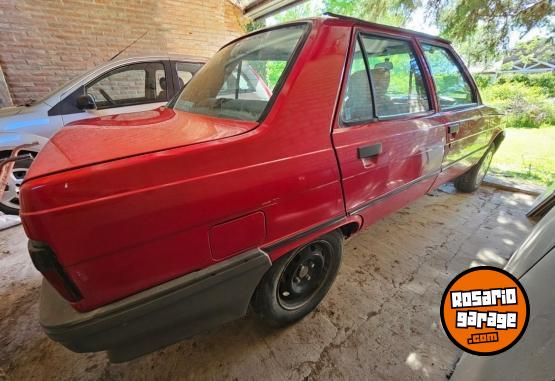 Autos - Renault 9 rn 2005 Nafta 250000Km - En Venta