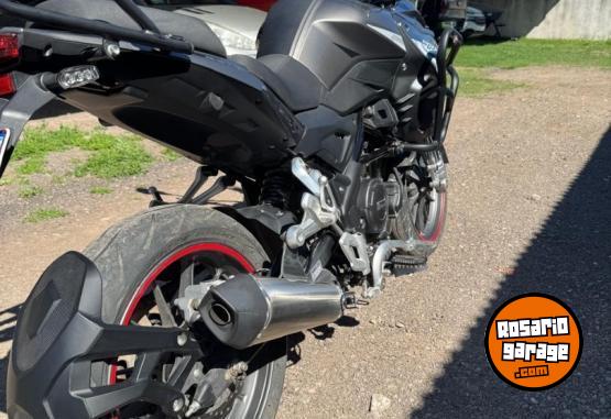 Motos - Benelli Trk251 2022 Nafta 4870Km - En Venta