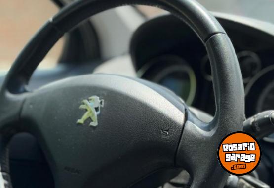 Autos - Peugeot 308 2015 Diesel 127000Km - En Venta