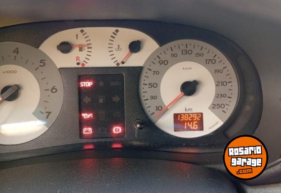 Autos - Renault Clio 2010 Nafta 130000Km - En Venta