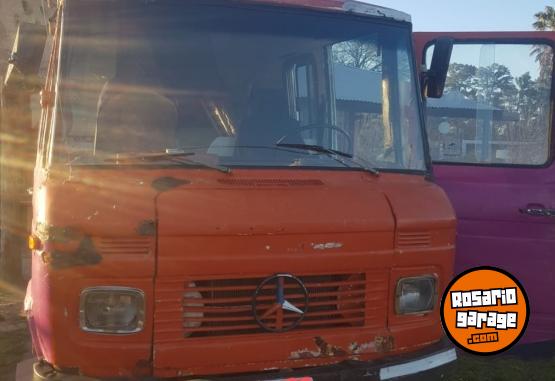 Camiones y Grúas - Mercedes benz 608 - En Venta