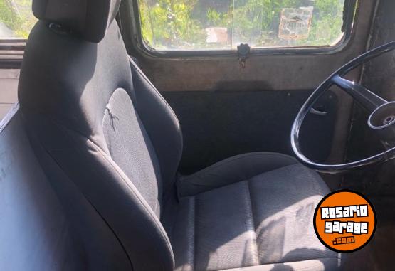 Camiones y Grúas - Mercedes benz 608 - En Venta