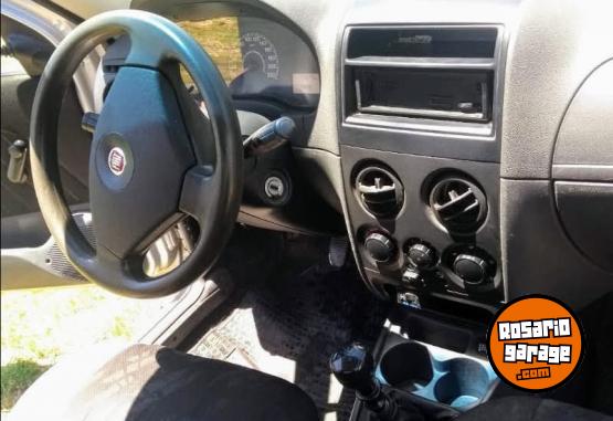 Utilitarios - Fiat Srada Working 2011 GNC 340000Km - En Venta