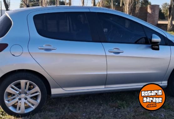 Autos - Peugeot 308 2021 Diesel 75000Km - En Venta