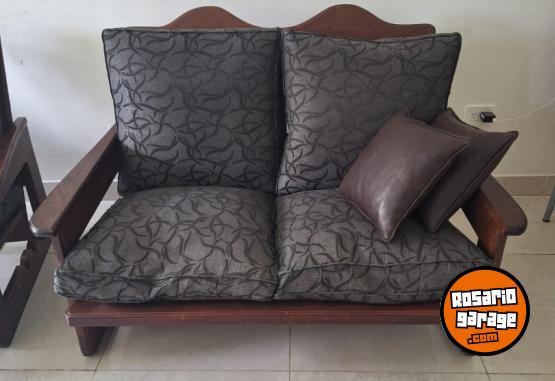 Hogar - SILLONES DE ALGARROBO CON ALMOHADONES - En Venta