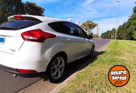 Autos - Ford Focus 3 2015 Se Plus AT 2015 Nafta 112000Km - En Venta