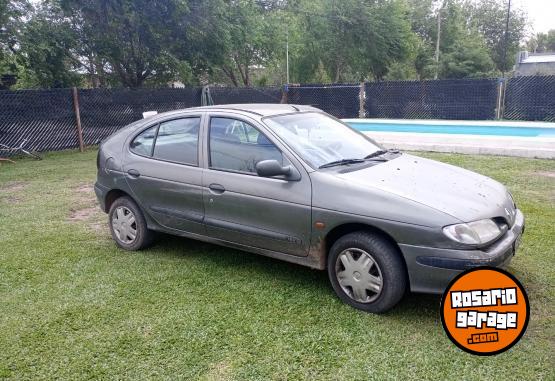 Autos - Renault Megane RN 1999 Nafta 280000Km - En Venta