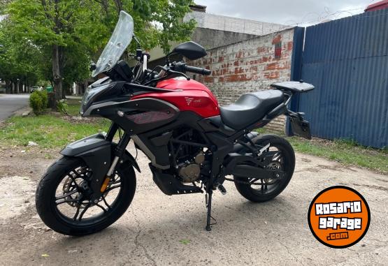 Motos - Voge Ds 300 2023 Nafta 13200Km - En Venta