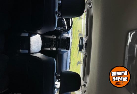 Camionetas - Toyota Prado Land Cruiser 2013 Nafta 195000Km - En Venta