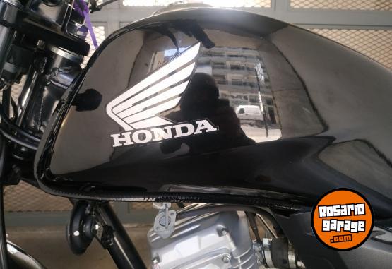Motos - Honda CB 1 2013 Nafta 22000Km - En Venta