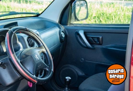 Utilitarios - Peugeot Partner Patagonica 2018 Nafta 160000Km - En Venta