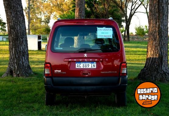 Utilitarios - Peugeot Partner Patagonica 2018 Nafta 160000Km - En Venta