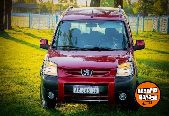 Utilitarios - Peugeot Partner Patagonica 2018 Nafta 160000Km - En Venta