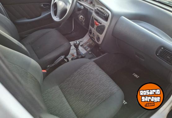 Autos - Fiat SIENA FIRE 1.4 8V 2013 GNC 110000Km - En Venta