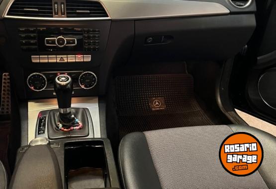 Autos - Mercedes Benz C 250 2012 Nafta 98000Km - En Venta