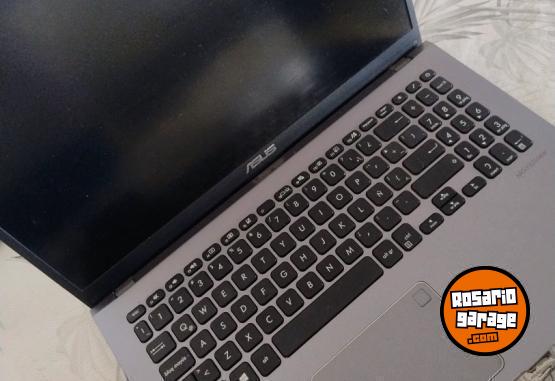Informática - Notebook asus - En Venta