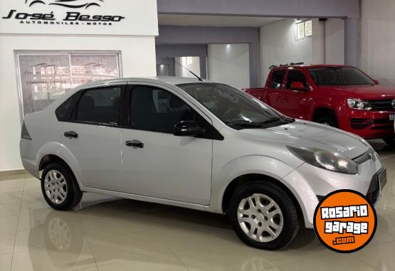 Autos - Ford FIESTA MAX 2010 Nafta 200000Km - En Venta