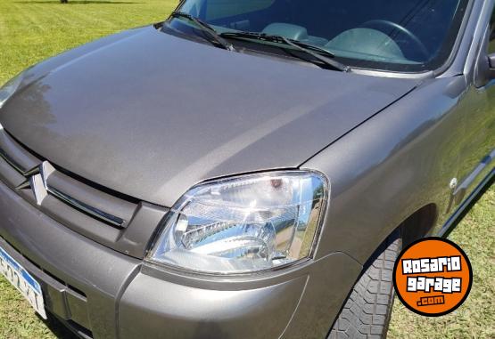 Utilitarios - Citroen BERLINGO MULTISPACE HDI 2016 Diesel 175000Km - En Venta