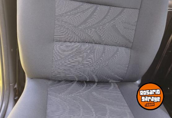 Utilitarios - Citroen BERLINGO MULTISPACE HDI 2016 Diesel 175000Km - En Venta