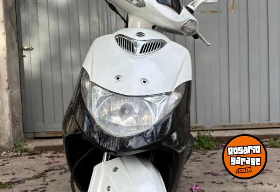 Motos - Suzuki An125 2013 Nafta 32000Km - En Venta