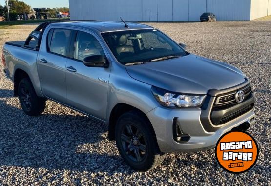 Camionetas - Toyota Hilux 2024 Diesel 50000Km - En Venta