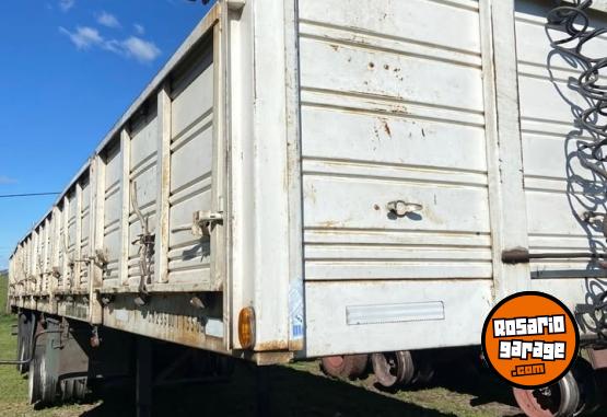 Camiones y Grúas - SEMI GOMATRO 2+1 - En Venta