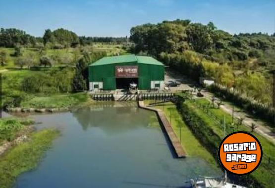 Otros (N�utica) - Vendo Cama Nautica 18 pies Azahares del Paran� (Fighiera) - En Venta