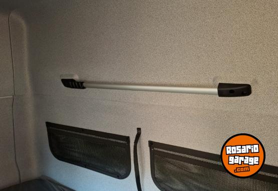 Camiones y Grúas - Atego 1732 Chasis - En Venta