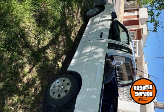 Utilitarios - Volkswagen Saveiro 2007 Nafta 147000Km - En Venta