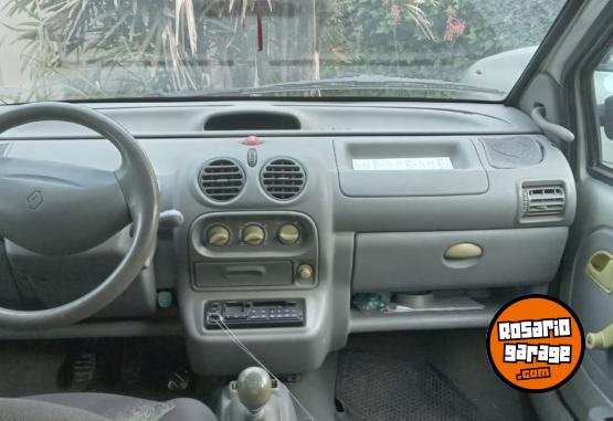 Autos - Renault Twingo 2000 Nafta 170000Km - En Venta