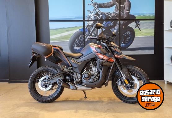 Motos - Zontes U200 2025 Nafta 0Km - En Venta