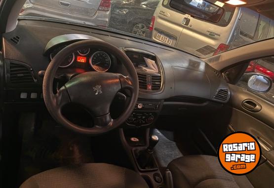 Autos - Peugeot Peugeot 207 2012 Nafta 180000Km - En Venta