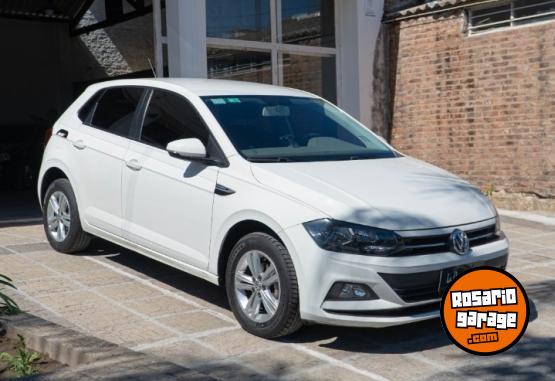 Autos - Volkswagen Polo Confortline 2018 Nafta 113000Km - En Venta