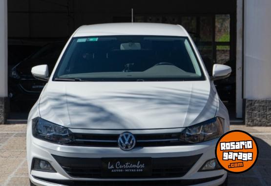 Autos - Volkswagen Polo Confortline 2018 Nafta 113000Km - En Venta