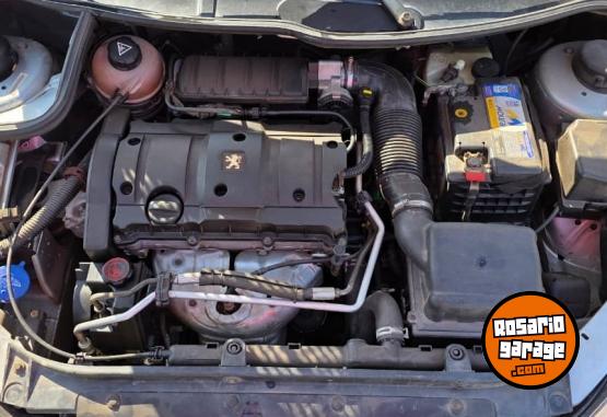 Autos - Peugeot 206 2008 Nafta 190000Km - En Venta