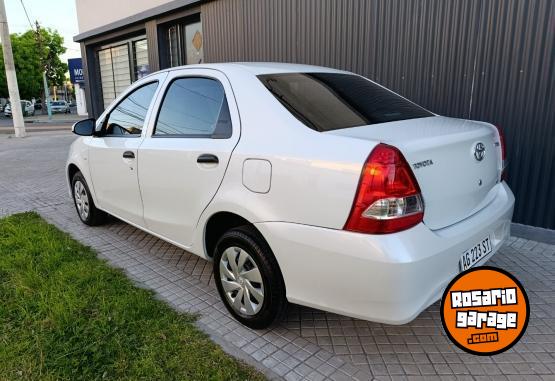 Autos - Toyota ETIOS 1.5 6MT 2023 Nafta 14000Km - En Venta