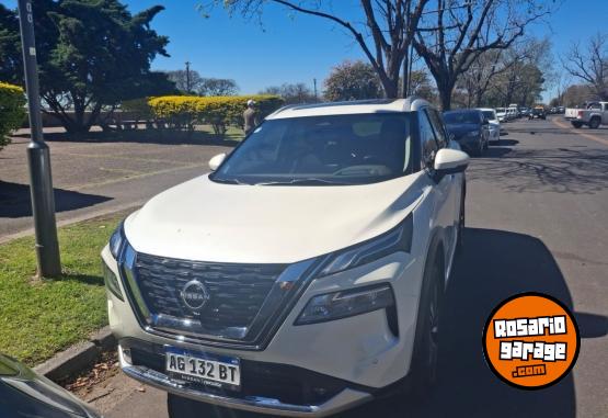 Camionetas - Nissan X-TRAIL 2023 Nafta 27000Km - En Venta