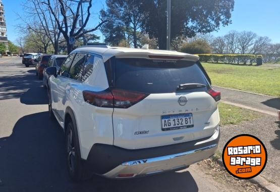 Camionetas - Nissan X-TRAIL 2023 Nafta 27000Km - En Venta