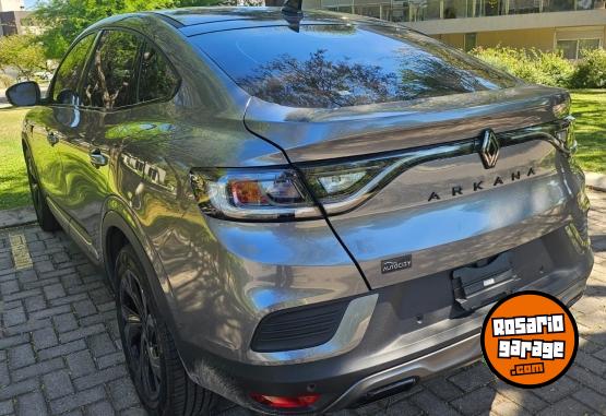 Autos - Renault arkana 1.3t esprit alpine 2025 Electrico / Hibrido 9600Km - En Venta