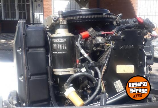 Embarcaciones - Vendo Albatros 530 , Johnson 65 HP - En Venta