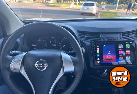 Camionetas - Nissan Frontier 2022 Diesel 95000Km - En Venta