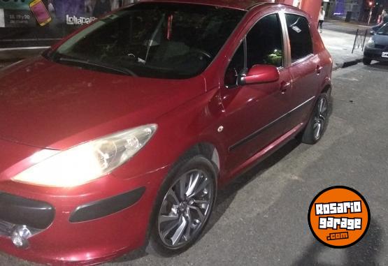 Autos - Peugeot 307 2010 Nafta 198000Km - En Venta