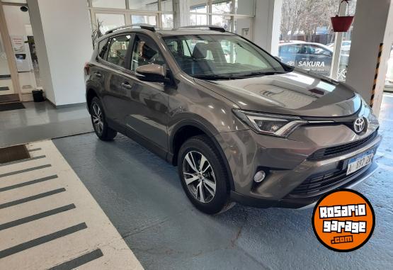 Camionetas - Toyota RAV4 VX 2017 Nafta 90000Km - En Venta