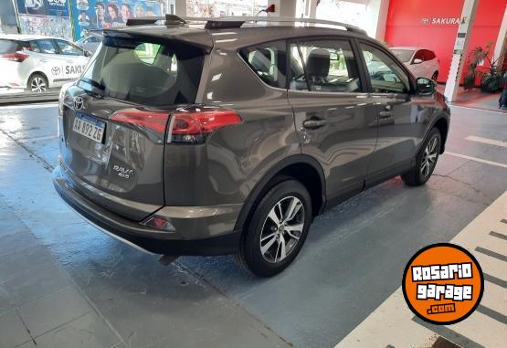 Camionetas - Toyota RAV4 VX 2017 Nafta 90000Km - En Venta
