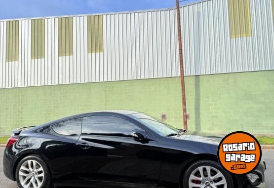Autos - Hyundai Genesis 2013 Nafta 83500Km - En Venta