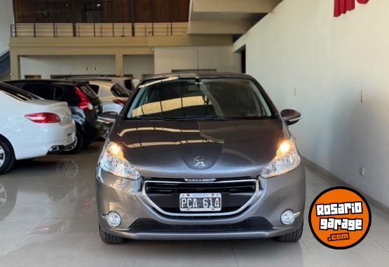 Autos - Peugeot 208 Allure 2015 Nafta 123000Km - En Venta