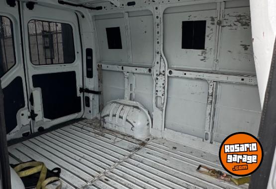 Utilitarios - Renault Master L1 H1 2016 Diesel 282000Km - En Venta