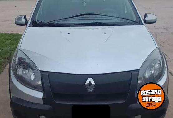Autos - Renault SANDERO STEPWAY CONFORT 2011 Nafta 238000Km - En Venta